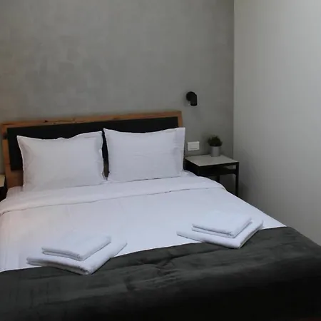 בית הארחה Urban 4*